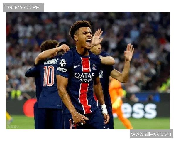 马杜埃凯在欧冠赛中表现出色荣膺本轮最佳球员称号