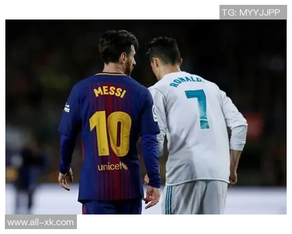 迈阿密外租中场克雷马斯基荣膺美国年度最佳年轻球员称号